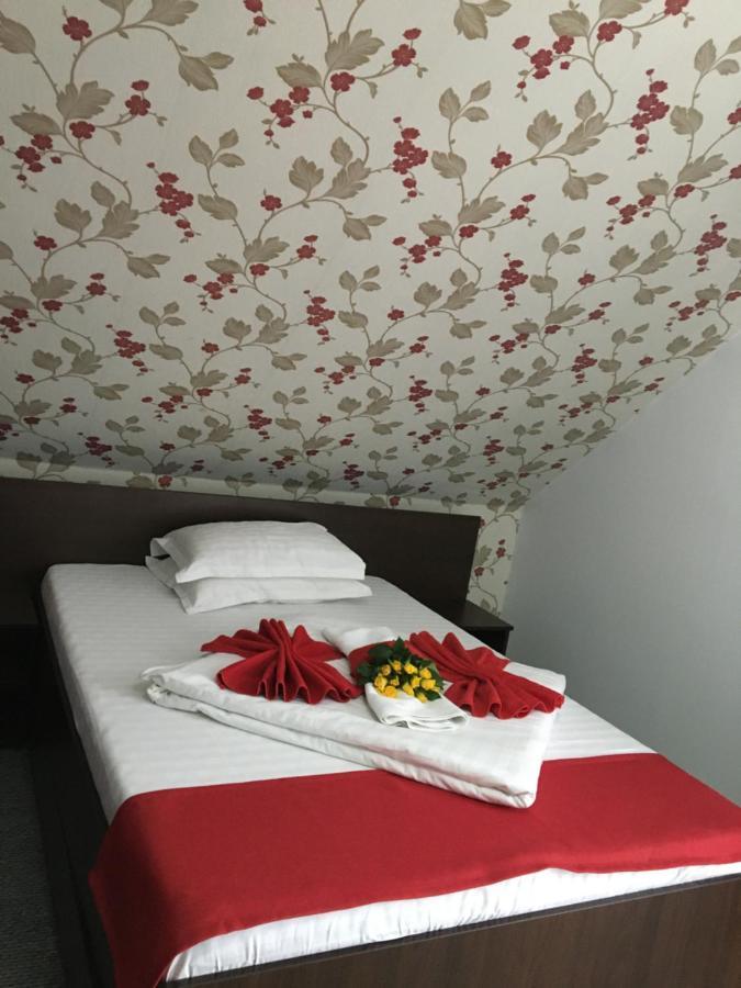 Pension La Viorel Isaila Sibiu Exterior foto